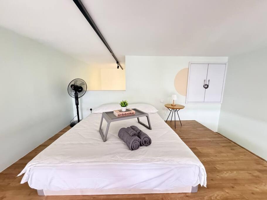 Pangsapuri Kl Central, The Establishment,bangsar, Comfy Loft Beside Lrt