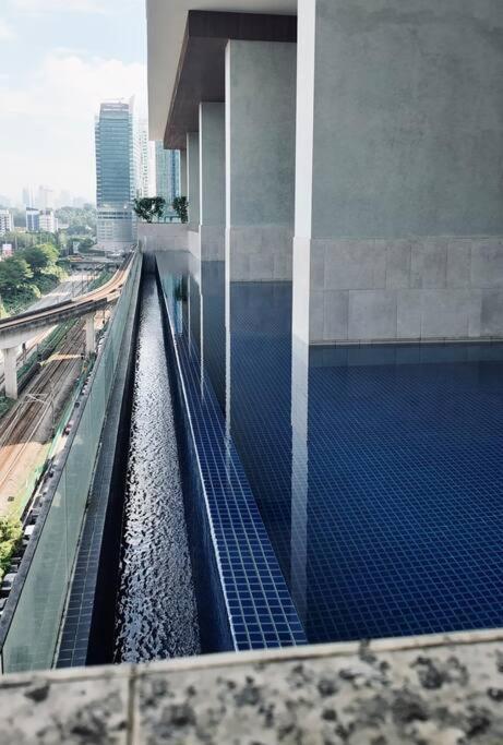Kl Central, The Establishment,bangsar, Comfy Loft Beside Lrt * Kuala Lumpur